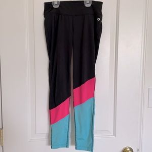 Xersion Girls’ Quick-Dri Active Leggings